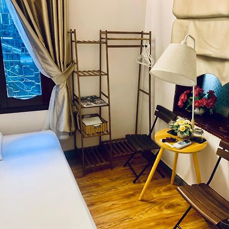 Huong'S Family Homestay Hanoï Extérieur photo